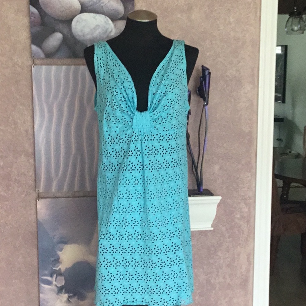 Beach swimsuit cover-up. Aqua. Eyelet.         X-large. Attractive!